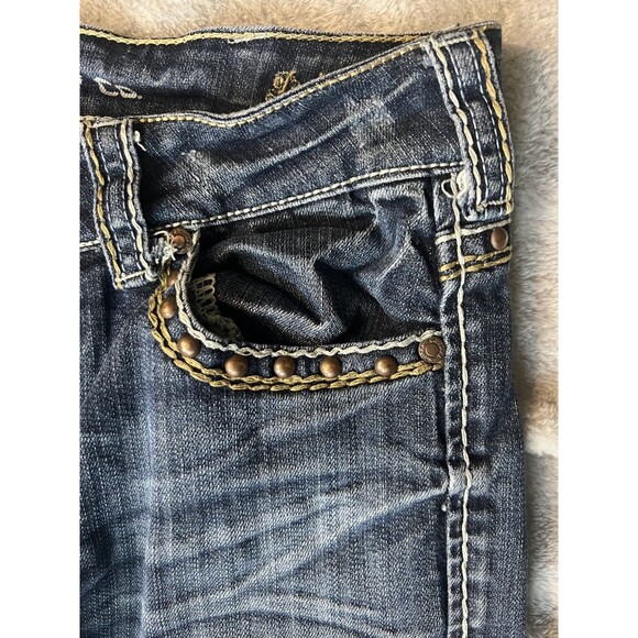 Cowgirl Tuff Western Jeans Women’s Size 26 Low Rise Raw Hem Straight Leg Studded - Picture 2 of 11